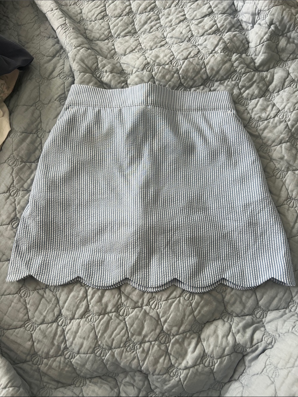 Vineyard Vines Blue & White Striped Scallop-Hem Skirt